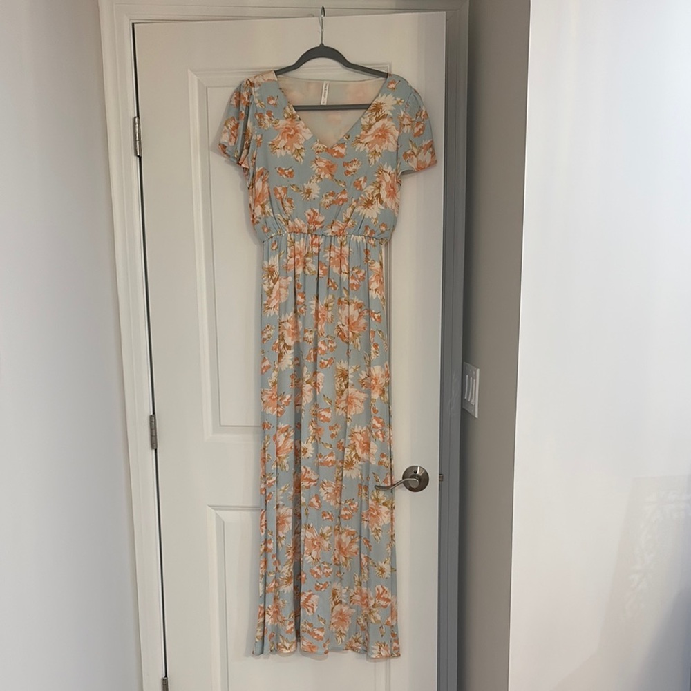 Mia & Tess Maxi floral dress
